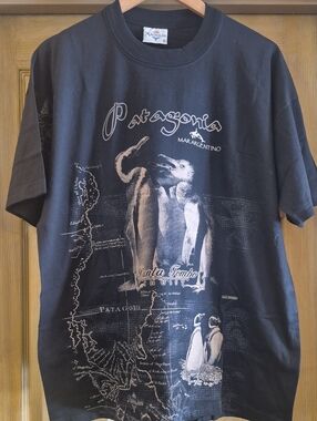 Magallan XL Black Short Sleeve Patagonia Tshirt Mens Cotton Map Animal Detail